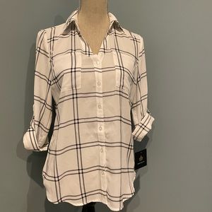 Fortune & Ivy Christelle Button-down blouse.from Stitch Fix. NWT